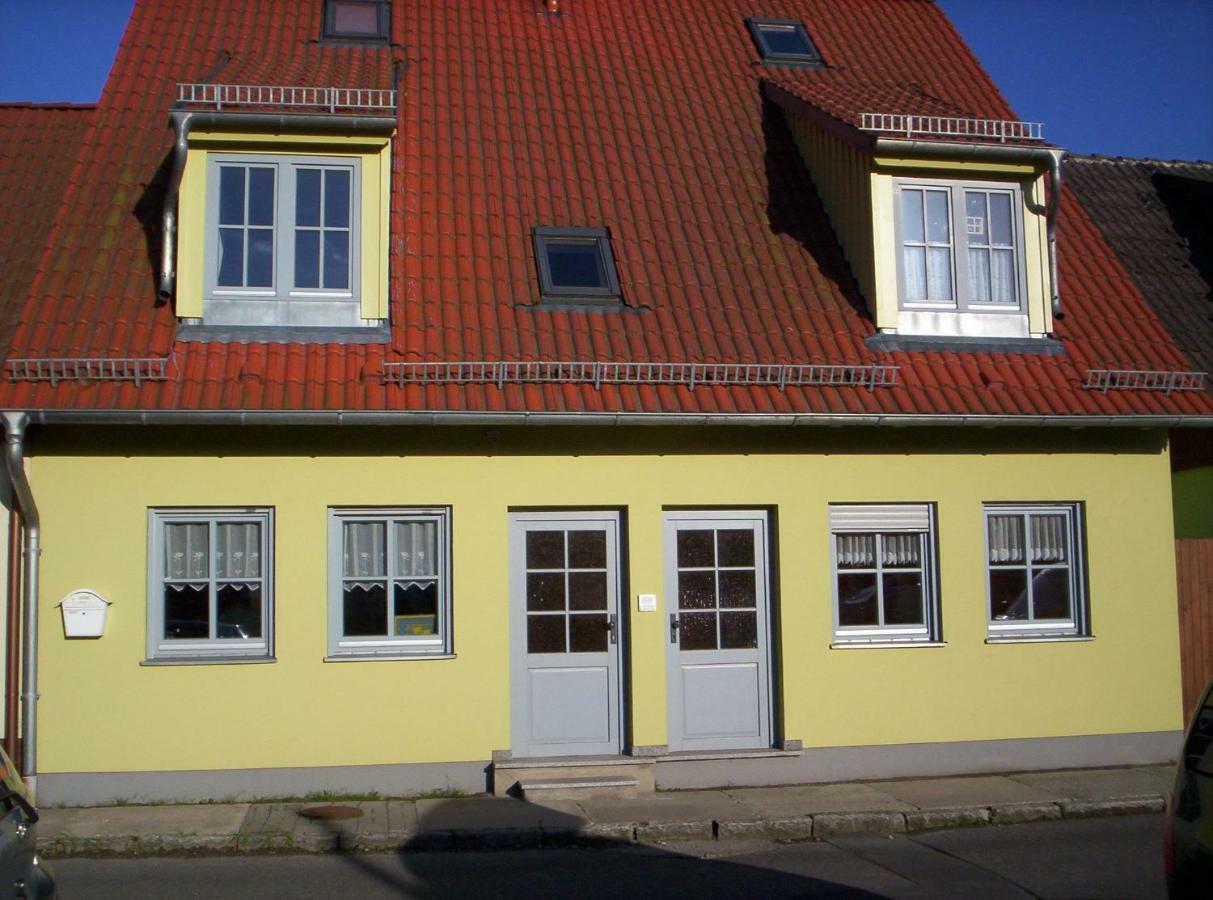 Maisonettewohnung Auf 2 Etagen Mit Zwei Balkonen Barth Bagian luar foto
